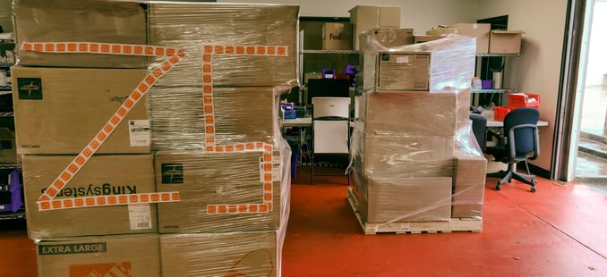 Z5 Reallocate made possible the donation of several pallets of medical supplies to fight COVID-19.